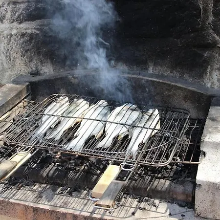 Grand T4 - Piscine - Vue Feerique *