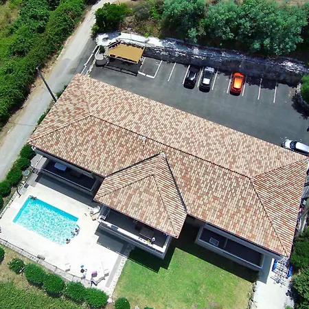Grand T4 - Piscine - Vue Feerique Apartment